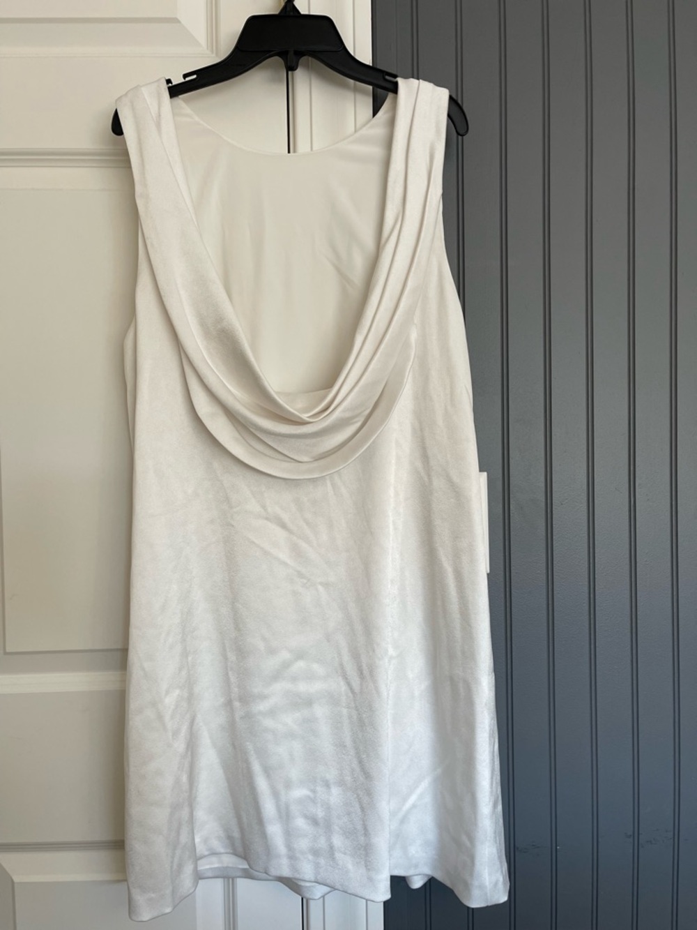 Alice + Olivia White Draped Cowl Back Sleeveless Dress
